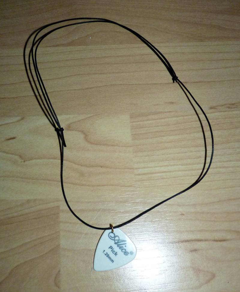 Lederband Kette Plectrum Golden Musiker von allesDABEIdesignShop
