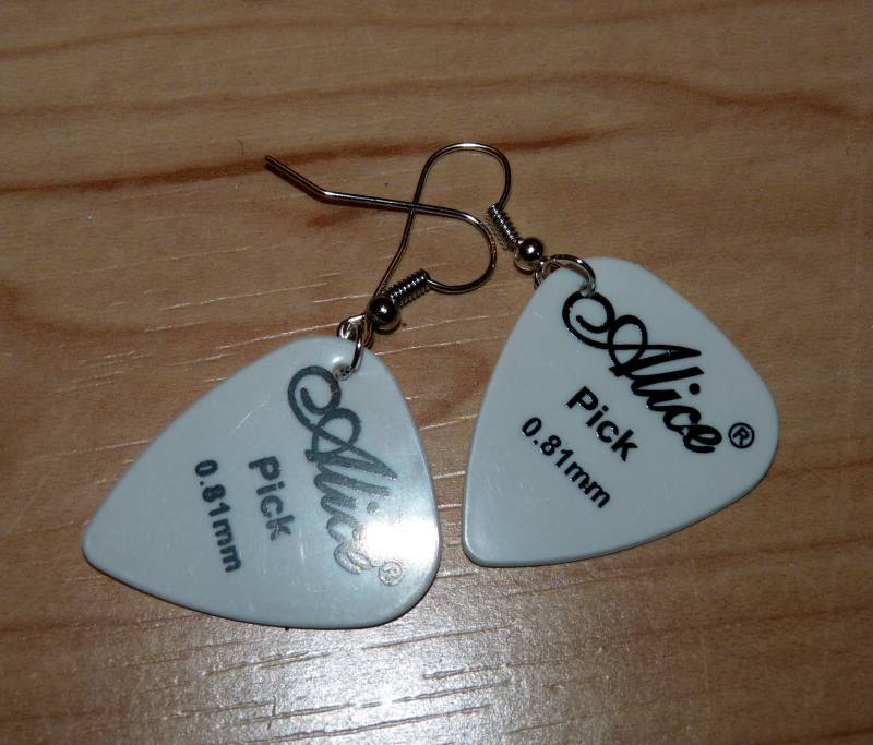 Plectrum Ohrringe Ohrhänger Silber von allesDABEIdesignShop