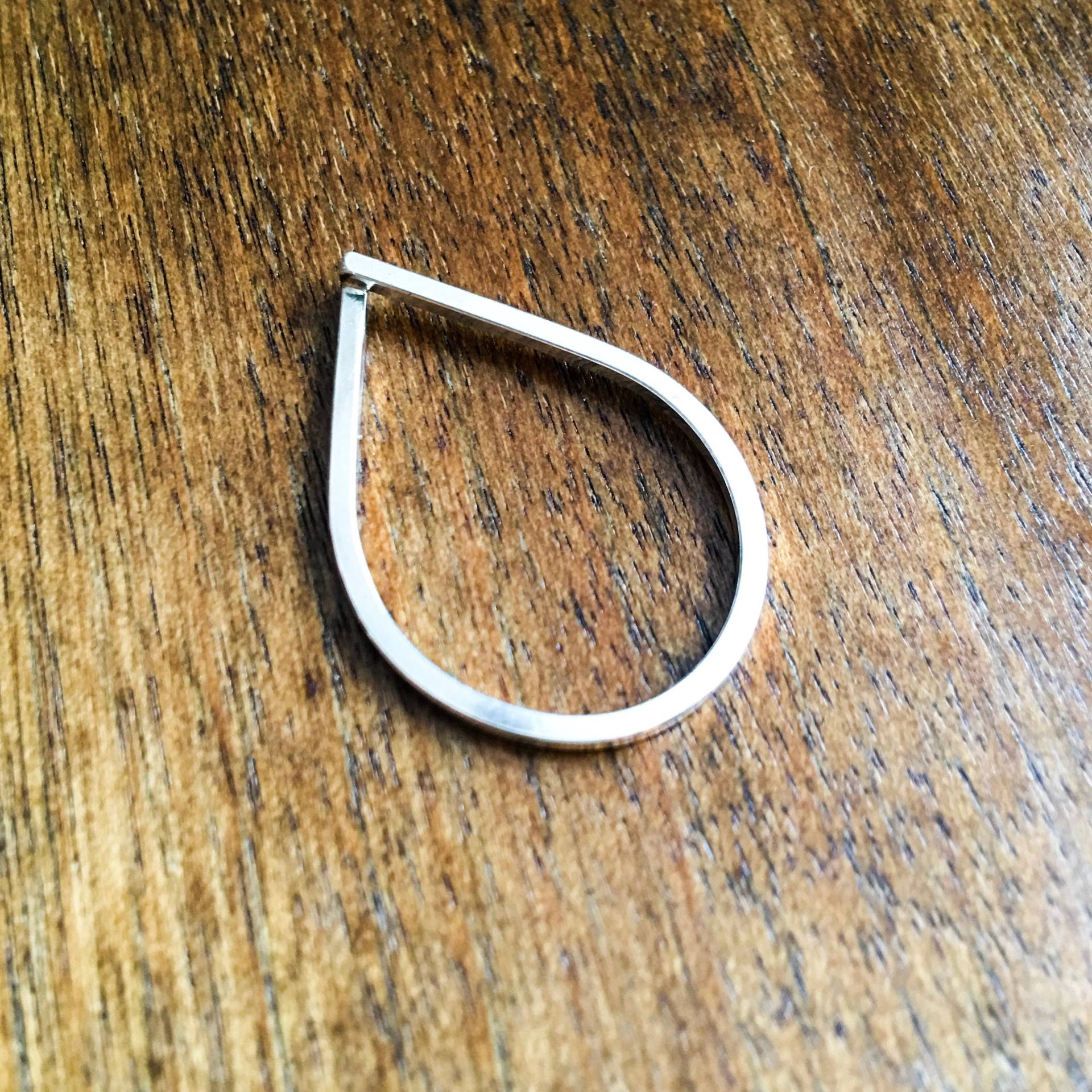 Überlappen Teardrop Ring Überlappen Teardrop Ring von allisonmooney
