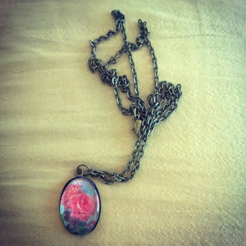 Rosa Rose Cabochon Anhänger Halskette von allkStore