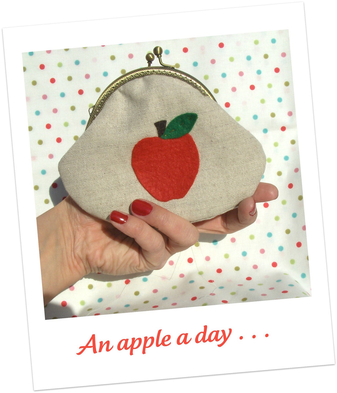 Apfel-Clutch von allmythreads