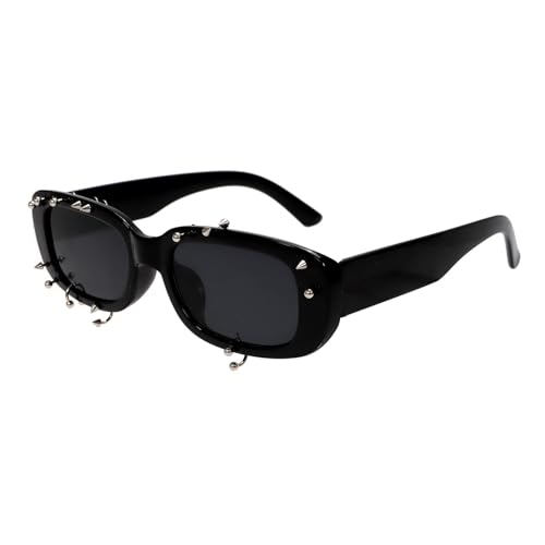 alloneslife Sonnenbrille mit Nieten, bruchsichere Polycarbonat-Linse, kleiner Rahmen, Brille für Damen, Alltag, Outdoor-Aktivitäten, Punk-Nieten-Sonnenbrille, Schwarzer Rahmen, grauer Kuchen alloneslife Sonnenbrille mit Nieten, bruchsichere Polycarbonat-Linse, kleiner Rahmen, Brille für Damen, Alltag, Outdoor-Aktivitäten, Punk-Nieten-Sonnenbrille, Schwarzer Rahmen, grauer Kuchen von alloneslife