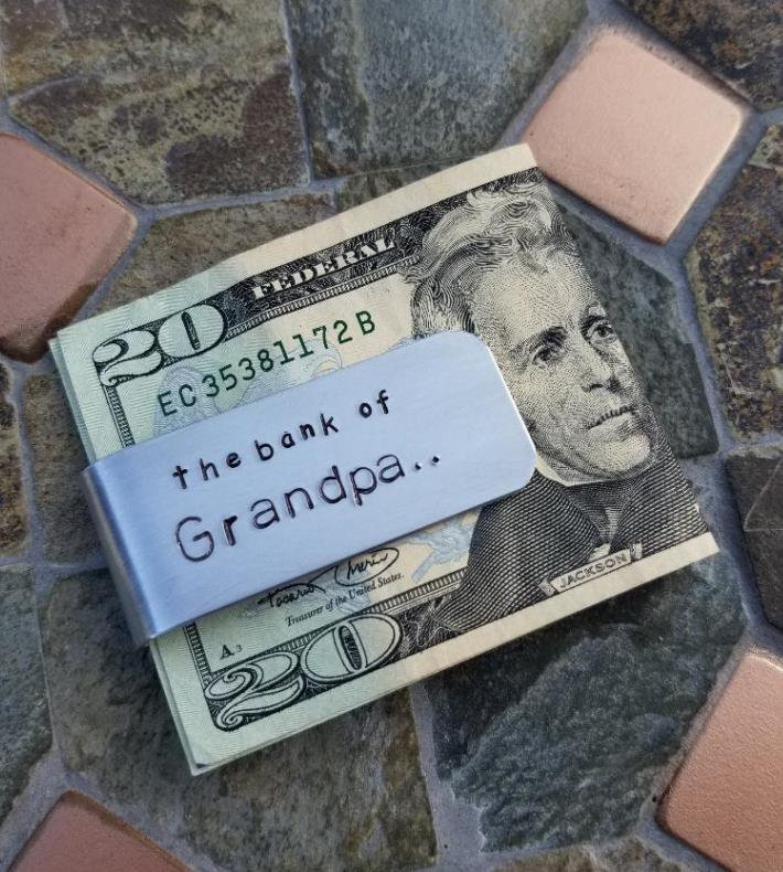The Bank Of Opa Geldklammer - Geschenk Für Großvater Vatertag Papa Personalisiert The Bank Of Opa Geldklammer - Geschenk Für Großvater Vatertag Papa Personalisiert von allstrungout1