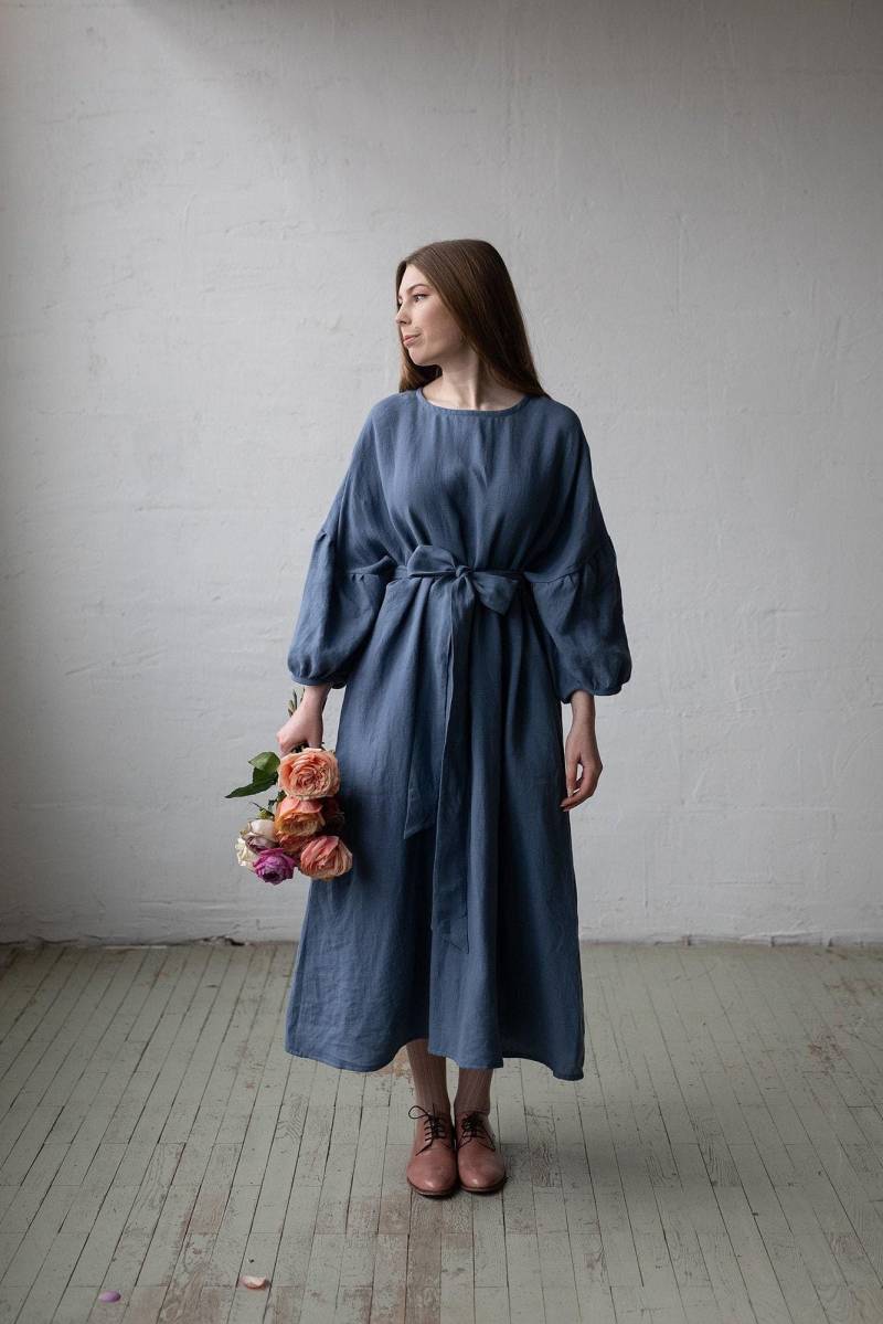 Dusty Blue Kimono Leinenkleid Oversized Maxi Kleid von allthebeautifullinen