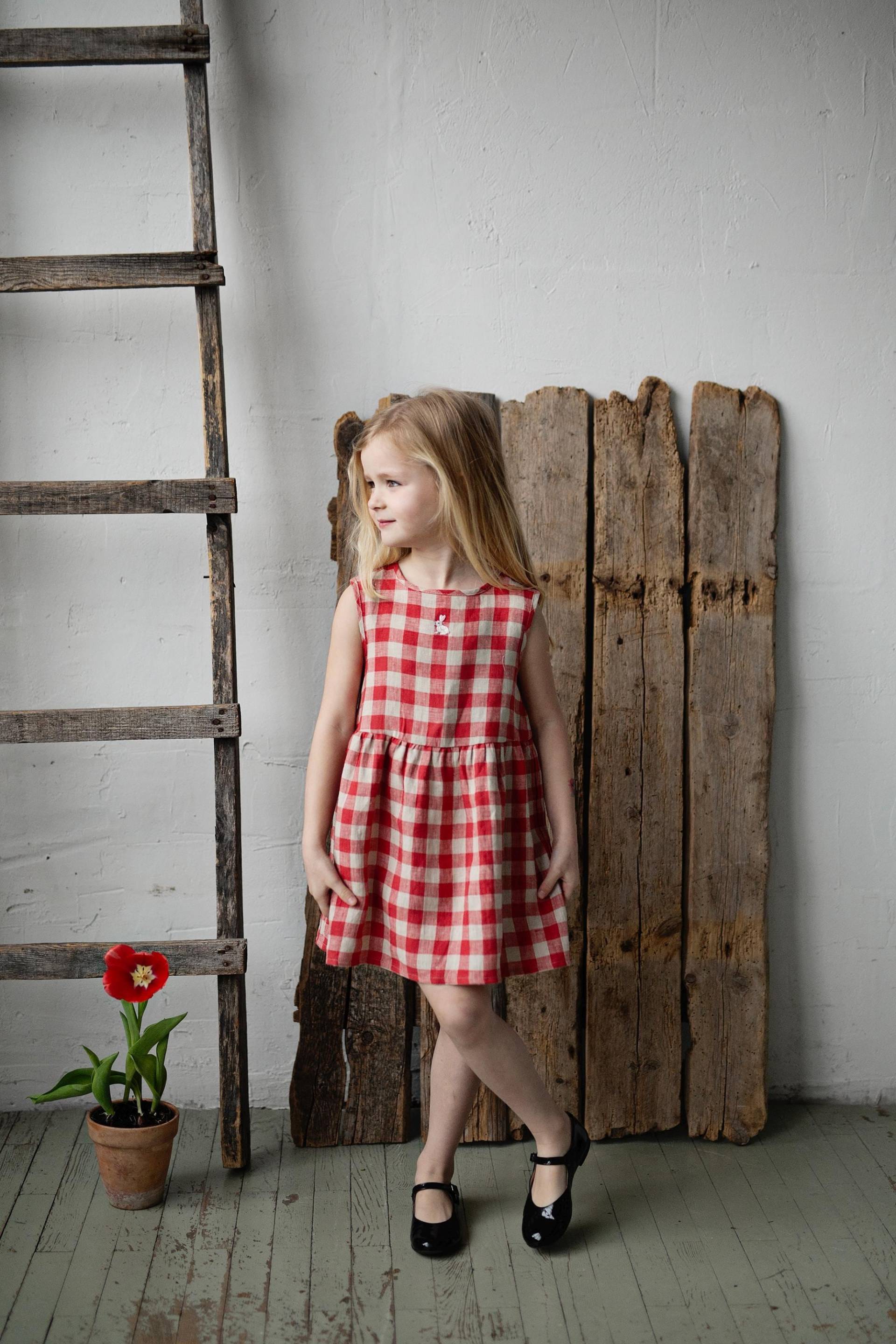 Leinen Smok Kleid Besticktes Ärmelloses Sommerkleid von allthebeautifullinen