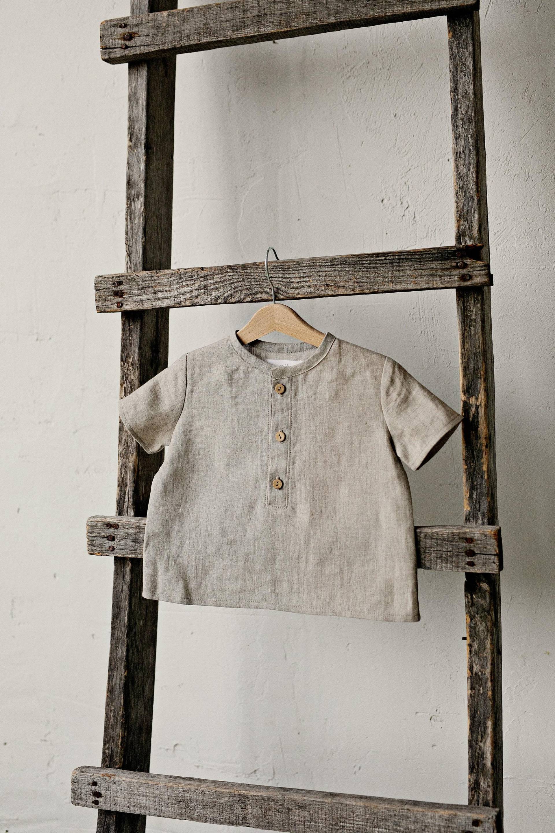 Natürliches Kurzarm Unisex Leinen Shirt, Verschiedene Stickereien, Shirt Jungen, Mädchen, Kinder von allthebeautifullinen