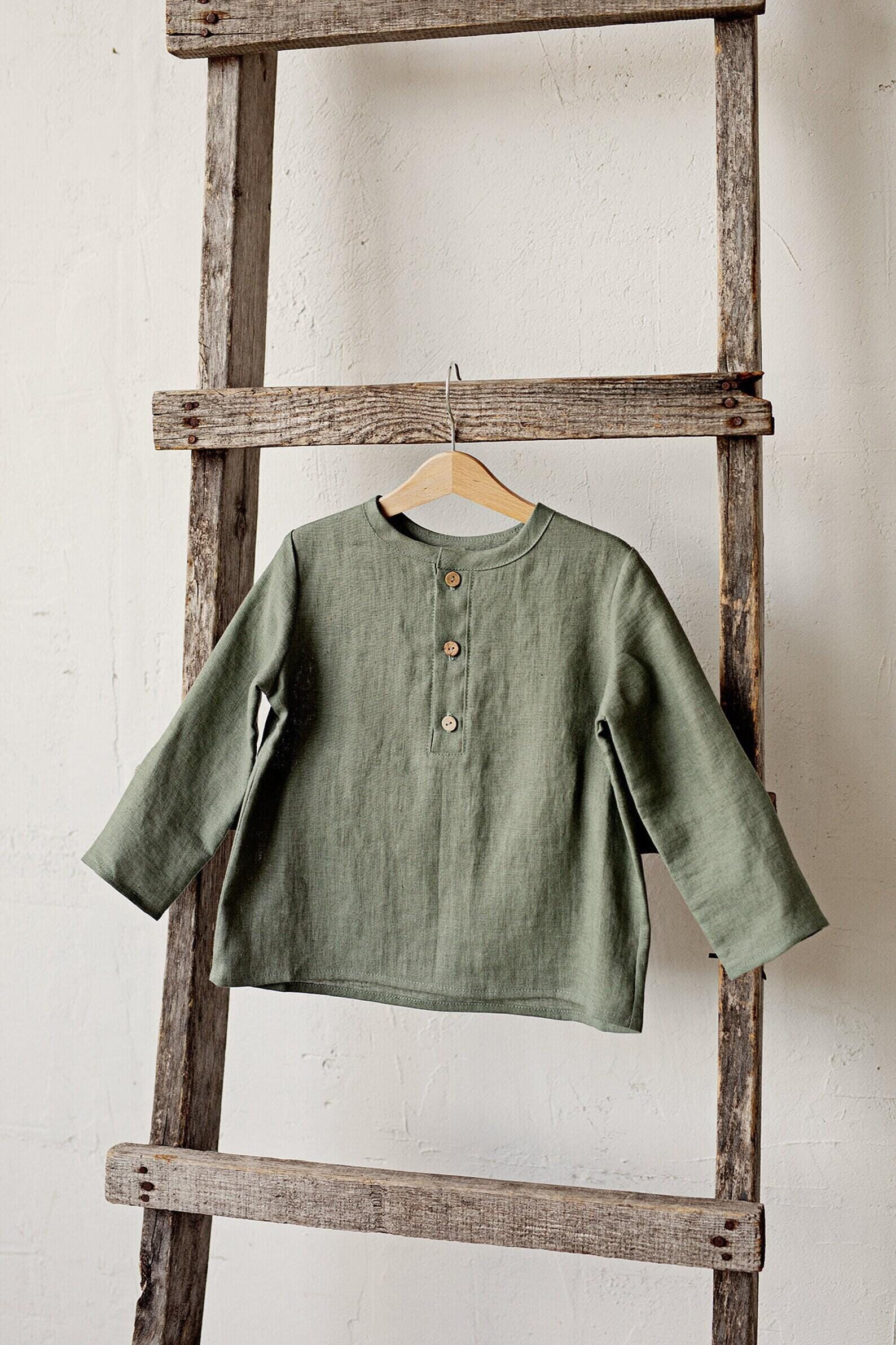 Sage Langarm Unisex Leinenhemd, Verschiedene Stickereien, Leinenhemd Jungen, Mädchen, Kinderhemd Sage Langarm Unisex Leinenhemd, Verschiedene Stickereien, Leinenhemd Jungen, Mädchen, Kinderhemd von allthebeautifullinen