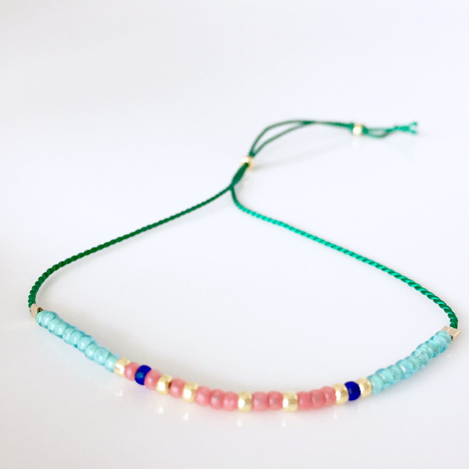 Morse-Code Armband - Grün Zu Widerstehen Morse-Code Armband - Grün Zu Widerstehen von allthesprinklesshop