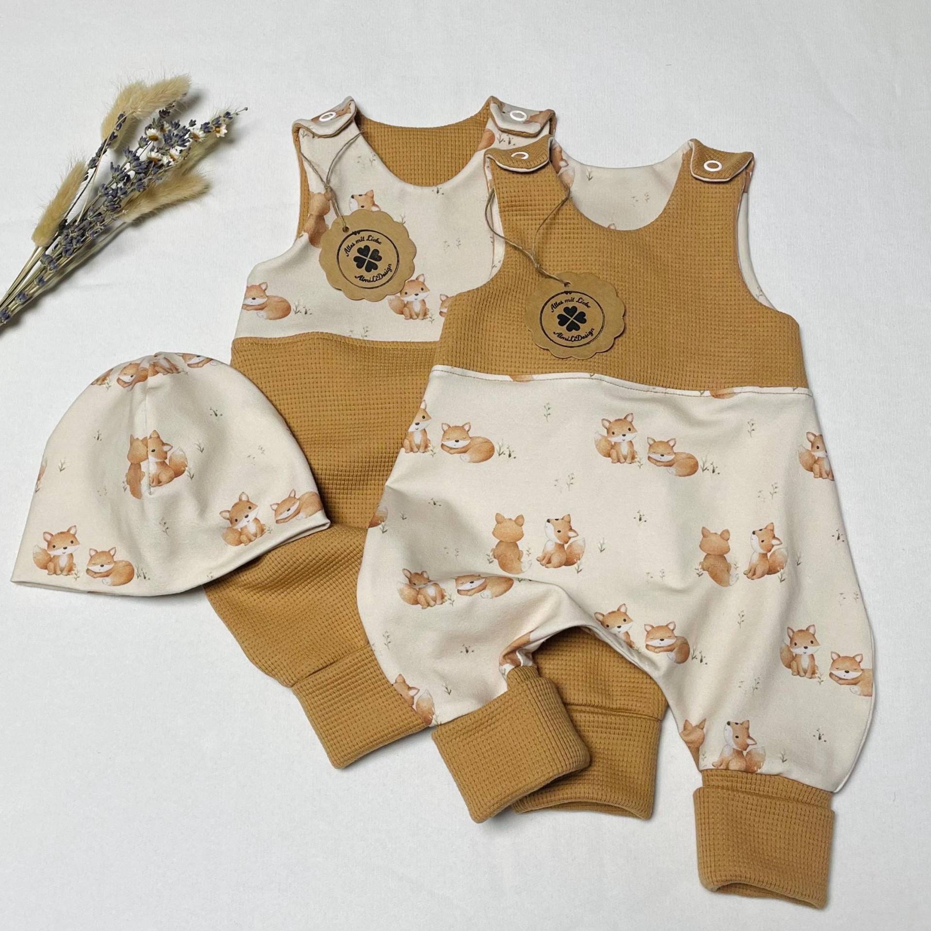 strampler Fuchs, Romper Junge, Latzhose Aus Waffeljersey Camel, Mütze Füchslein, Gr.50-92, Einteiler, Babyanzug, Jumpsuit von almiLiDesign