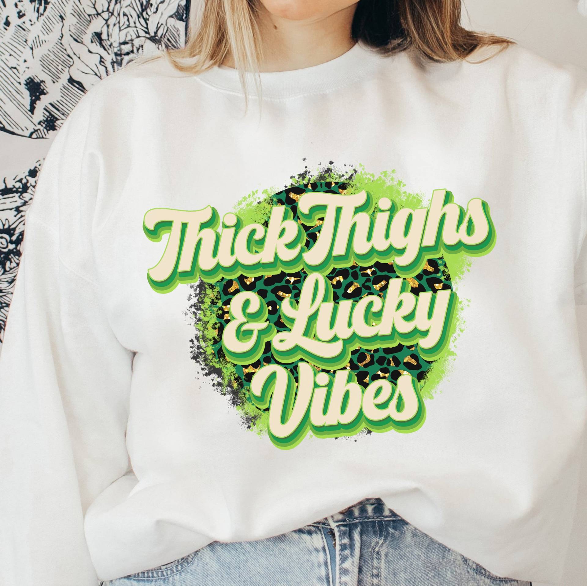 Dicke Oberschenkel Lucky Vibes Shirt St Patricks Day Leopard Sweatshirts Pattys Frauen Glücksshirt Glück Klee von almondbutterfly