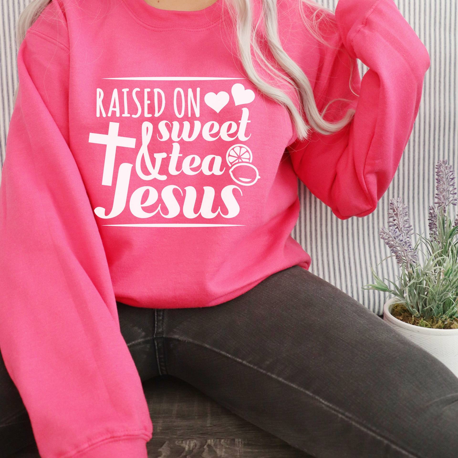 Sweet Tea Jesus Sweatshirt Country Girl Southern T-Shirt Geschenk Für Sie Frauen Crewneck Unisex Mütter Christliche Shirts von almondbutterfly