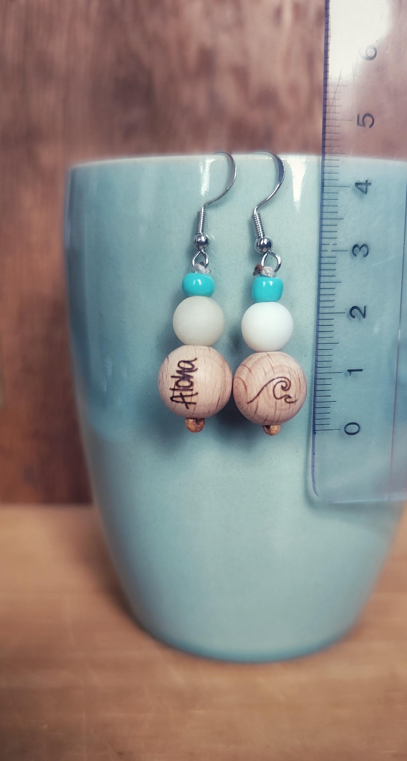 Hänge Ohrringe - Holz Mit Sommerlicher Gravur von alohakolli