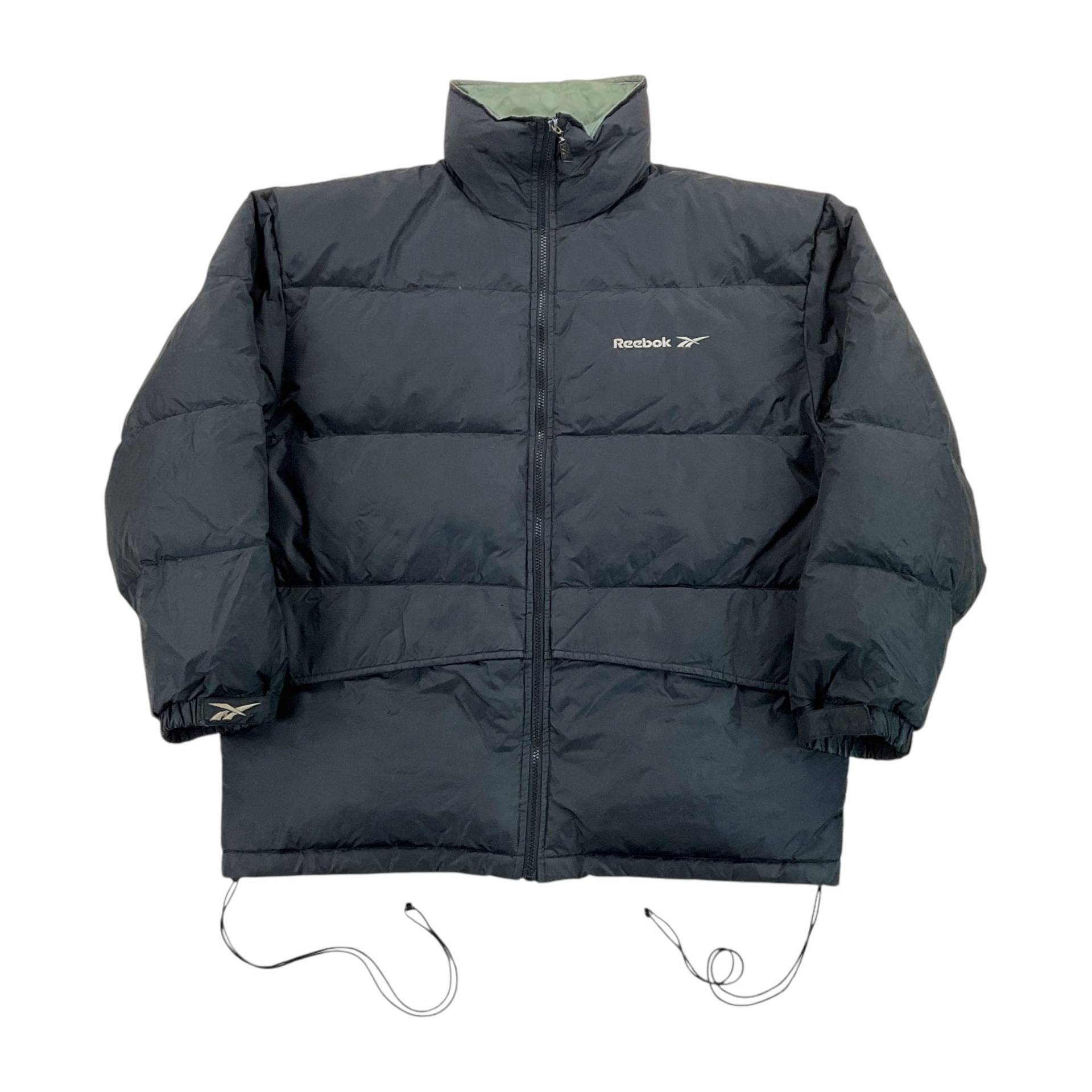 Moderne Y2K Reebok 00S Winter Kugeljacke - Herren Winterjacke Hübsche Gefütterte Steppjacke von aloisstudio