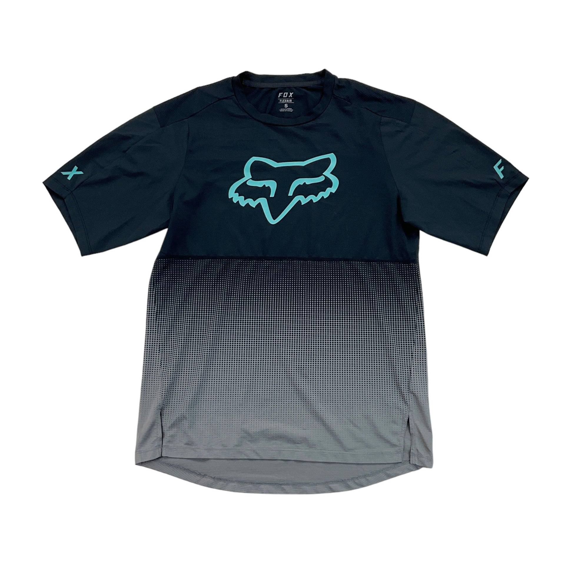 Modernes Fox Sport T-Shirt - Kleine Größe Männer Top Männlich Y2K Gebrauchtes von aloisstudio