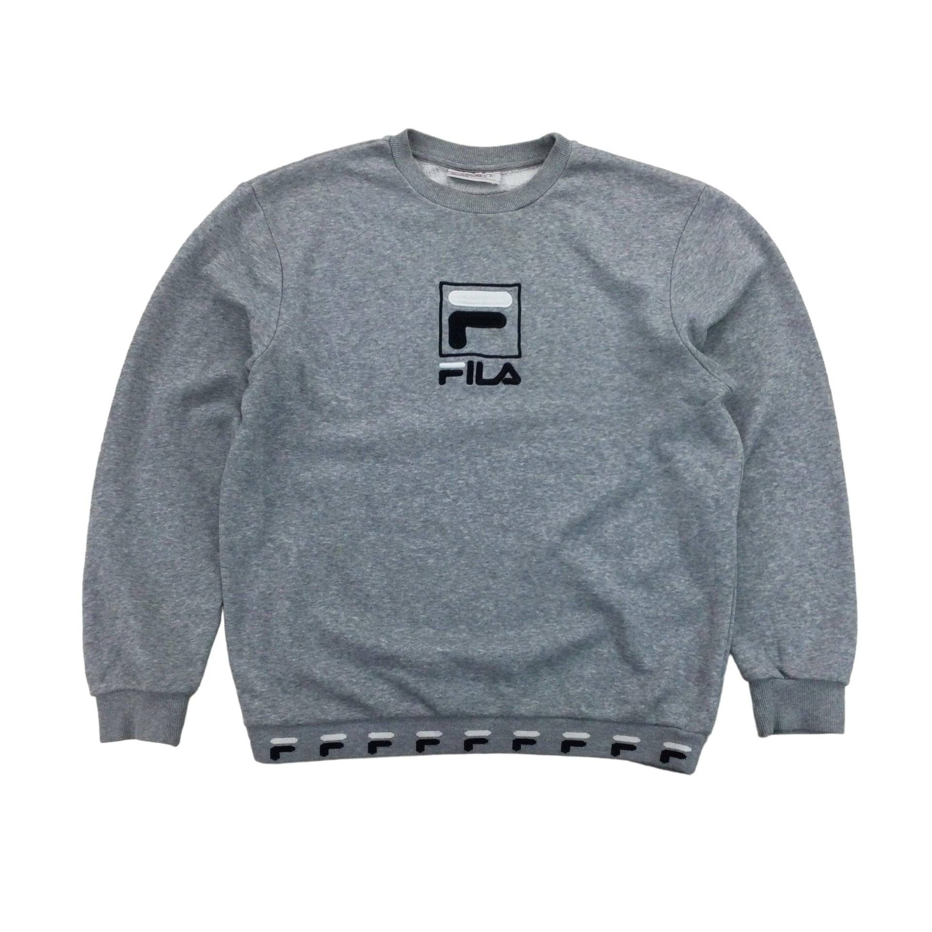 Modernes Y2K Fila Sweatshirt - Große Größe Männer Pullover Gebraucht von aloisstudio