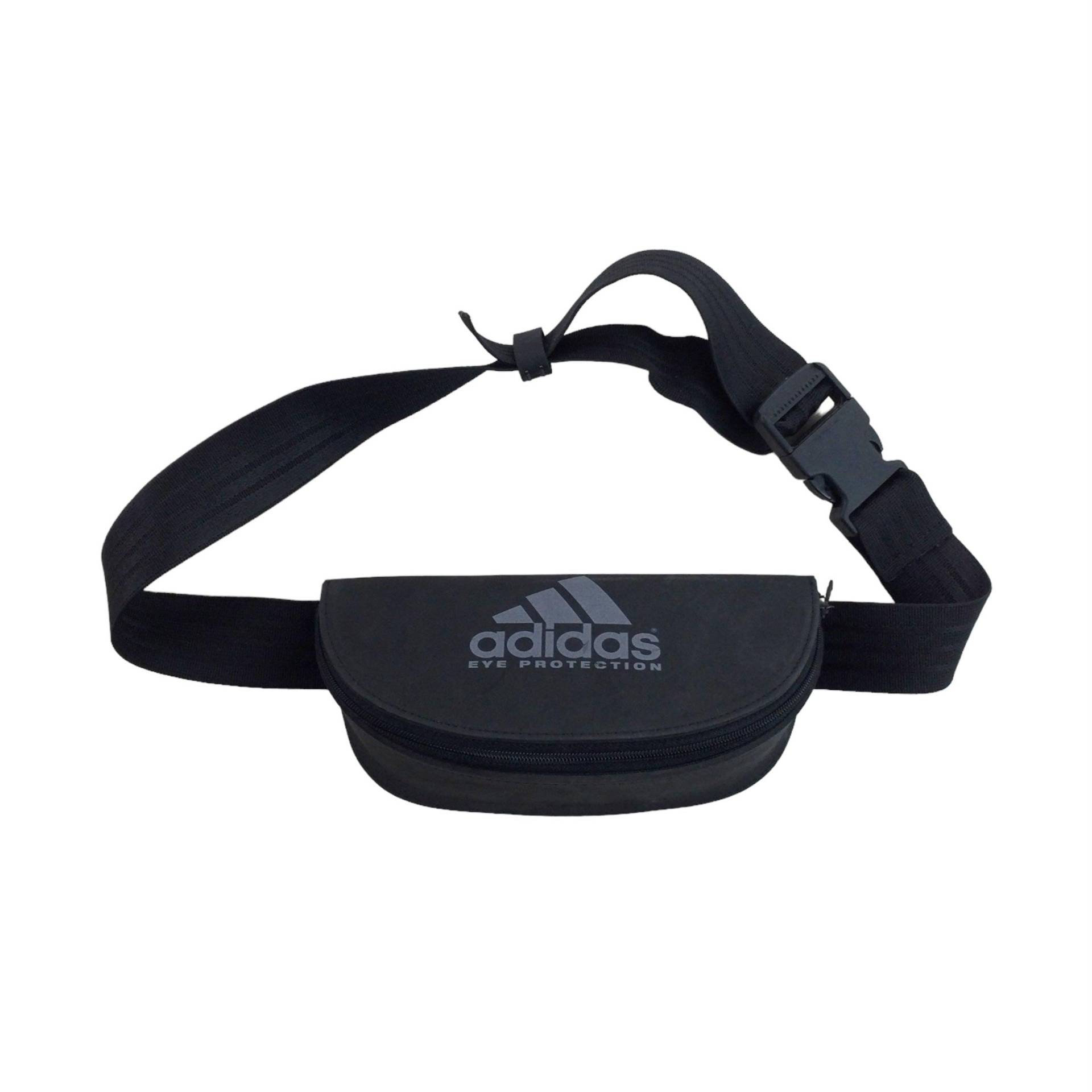Vintage Adidas Augenschutz Tasche Transport Hänkel Gebrauchte Trage Vintage Adidas Augenschutz Tasche Transport Hänkel Gebrauchte Trage von aloisstudio