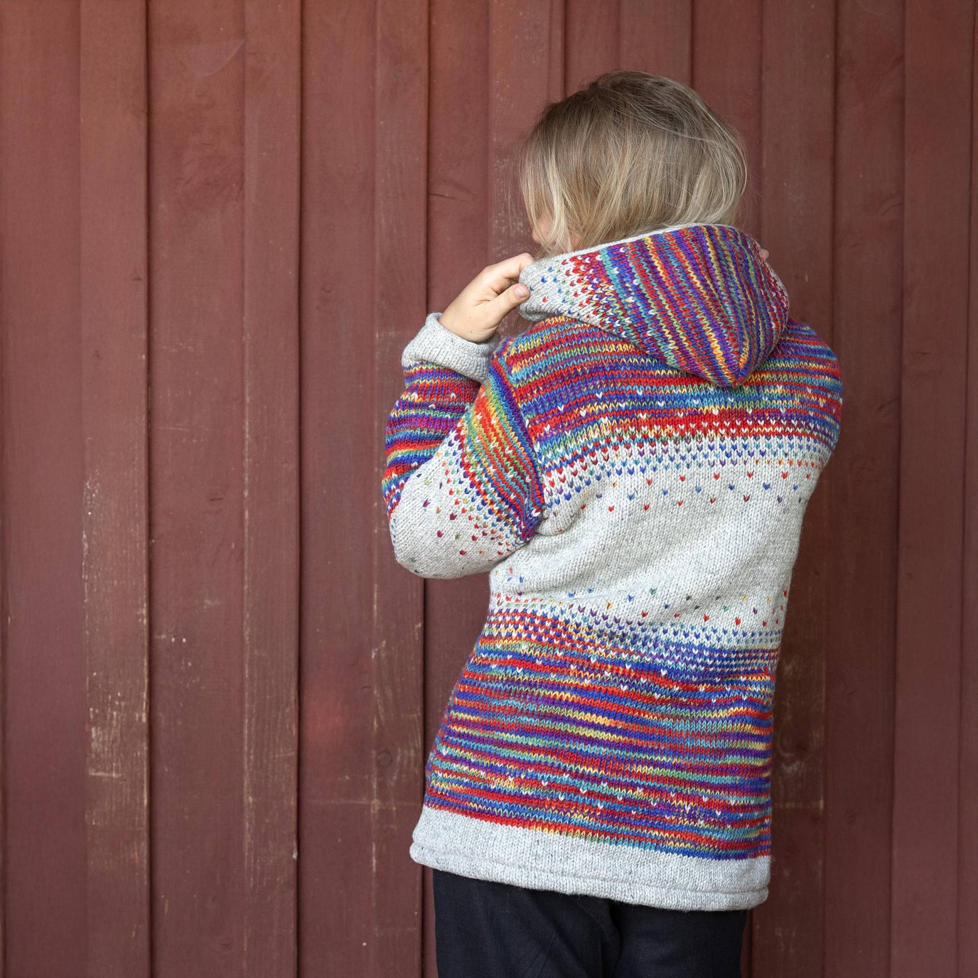 Wolljacke Modell Maxima Regenbogen Helllgrau - Abnehmbare Kapuze Komplett Gefüttert von alpengoa