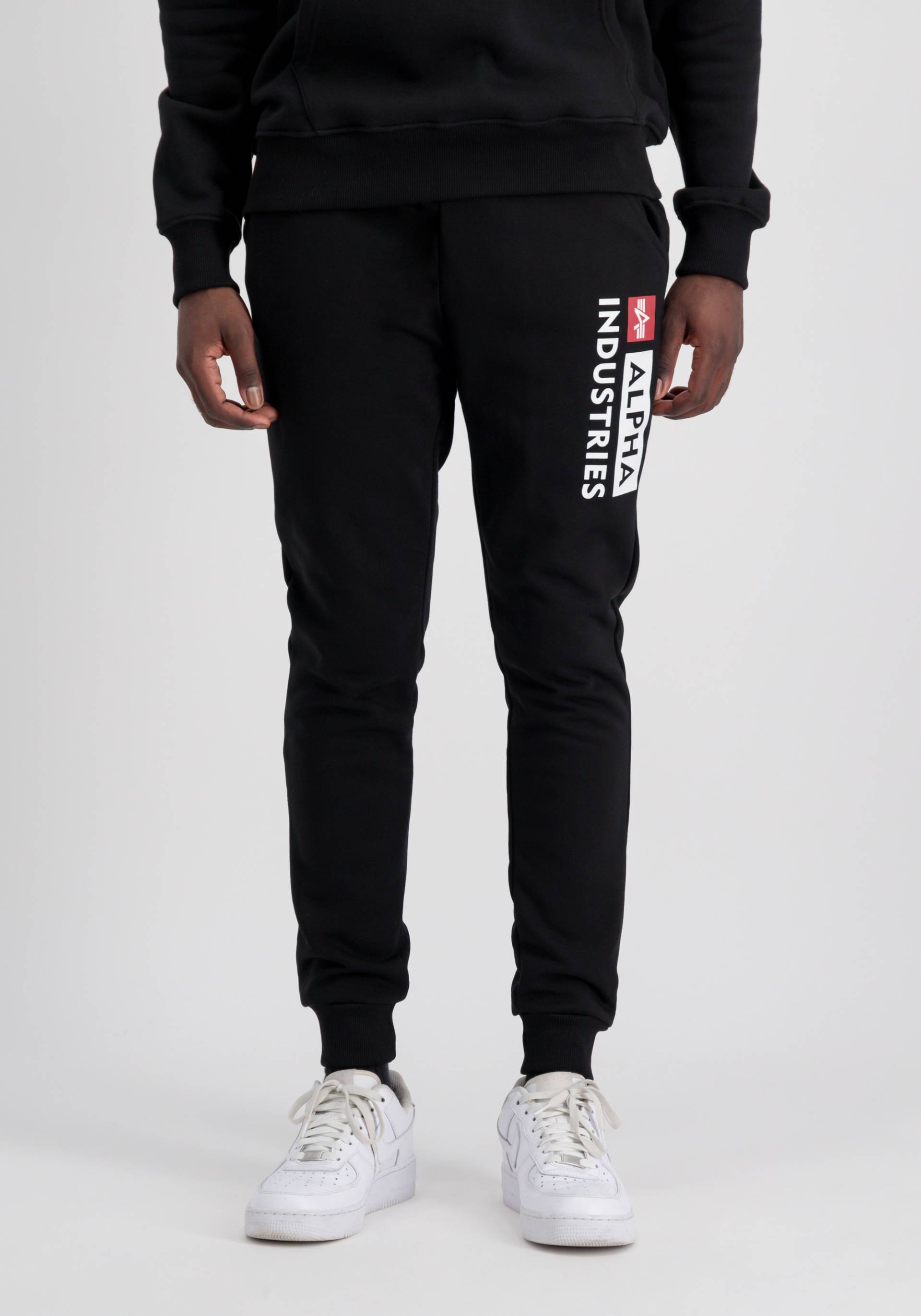 Alpha Industries Jogginghose "ALPHA INDUSTRIES Men - Jogger Alpha Block-Logo Jogger" von alpha industries