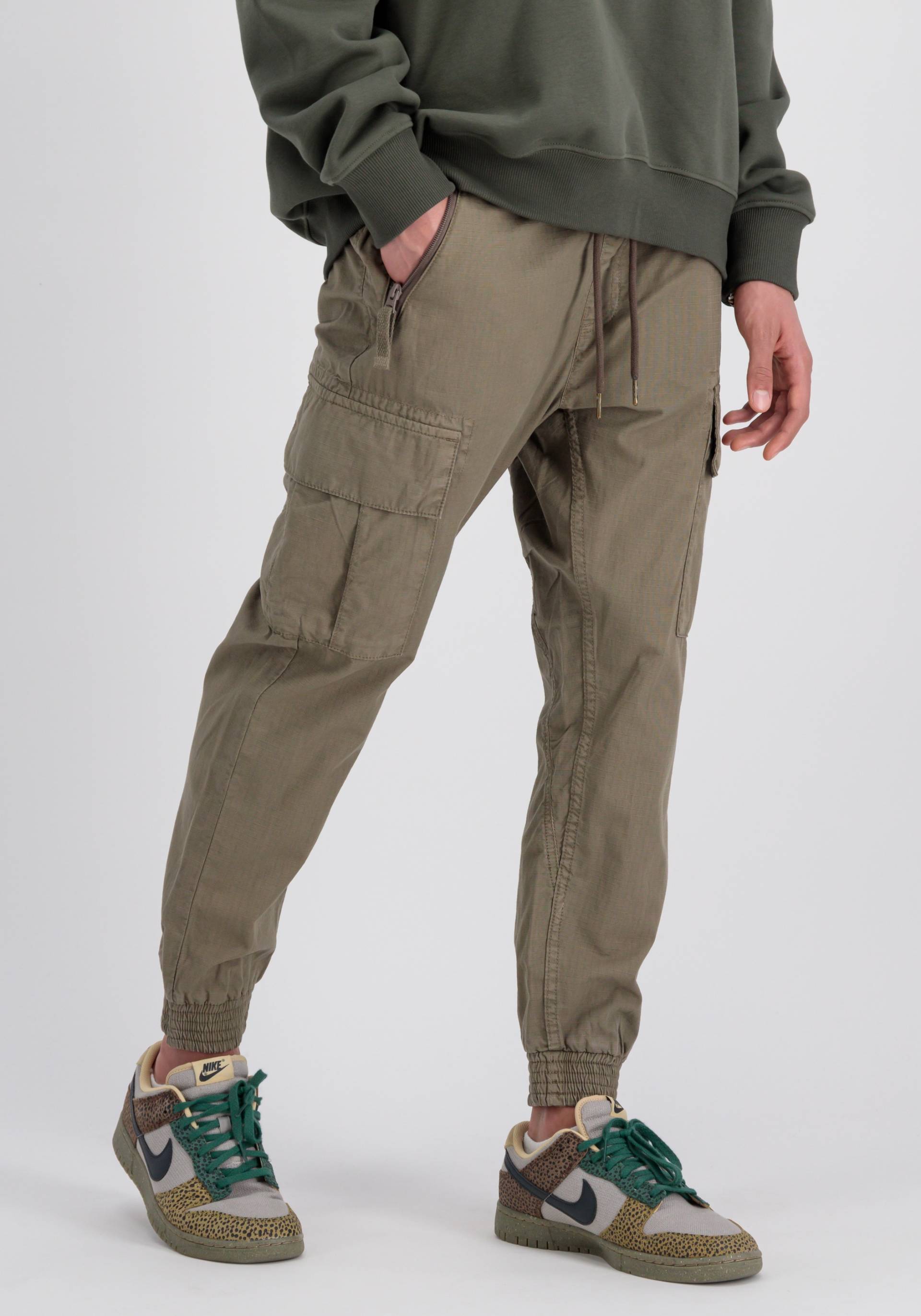 Alpha Industries Jogginghose "ALPHA INDUSTRIES Men - Pants Ripstop Jogger" von alpha industries