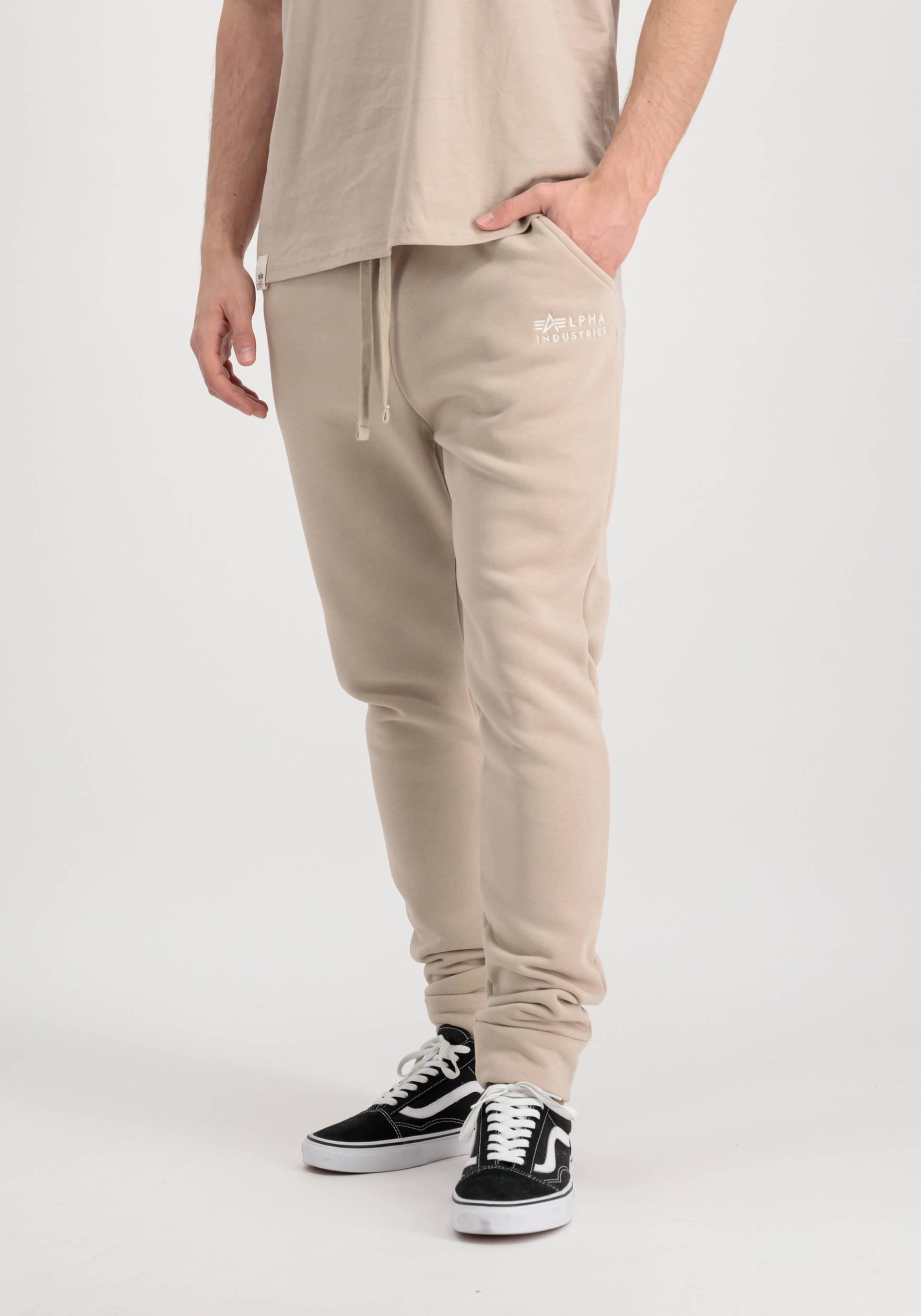 Alpha Industries Jogginghose "ALPHA INDUSTRIES Men - Jogger Organics EMB Jogger" von alpha industries