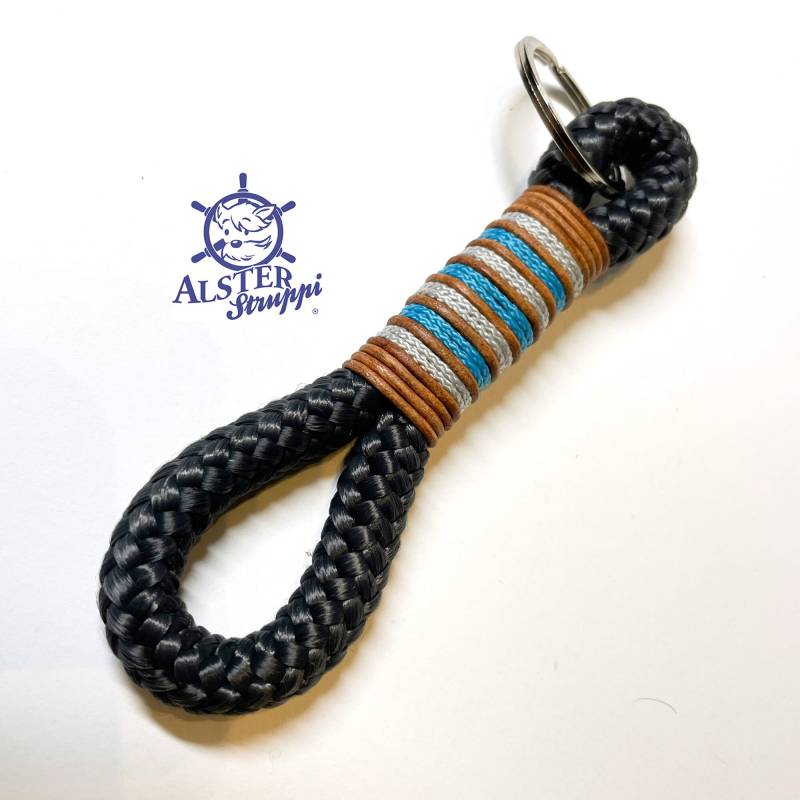 Schlüsselanhänger Handgefertigt Der Marke Alsterstruppi in Anthrazit Mit Leder, Personalisiert Ist Möglich Schlüsselanhänger Handgefertigt Der Marke Alsterstruppi in Anthrazit Mit Leder, Personalisiert Ist Möglich von alsterstruppi