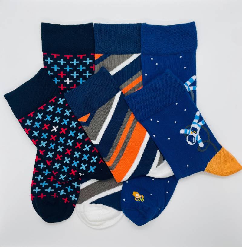 Bunte Socken - Weltall- Astronaut Rakete Sterne Streifen Freizeitsocken von altisocks