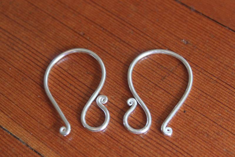 Leo Loops - Sterling Silber Ohrring Versteller von amaelove