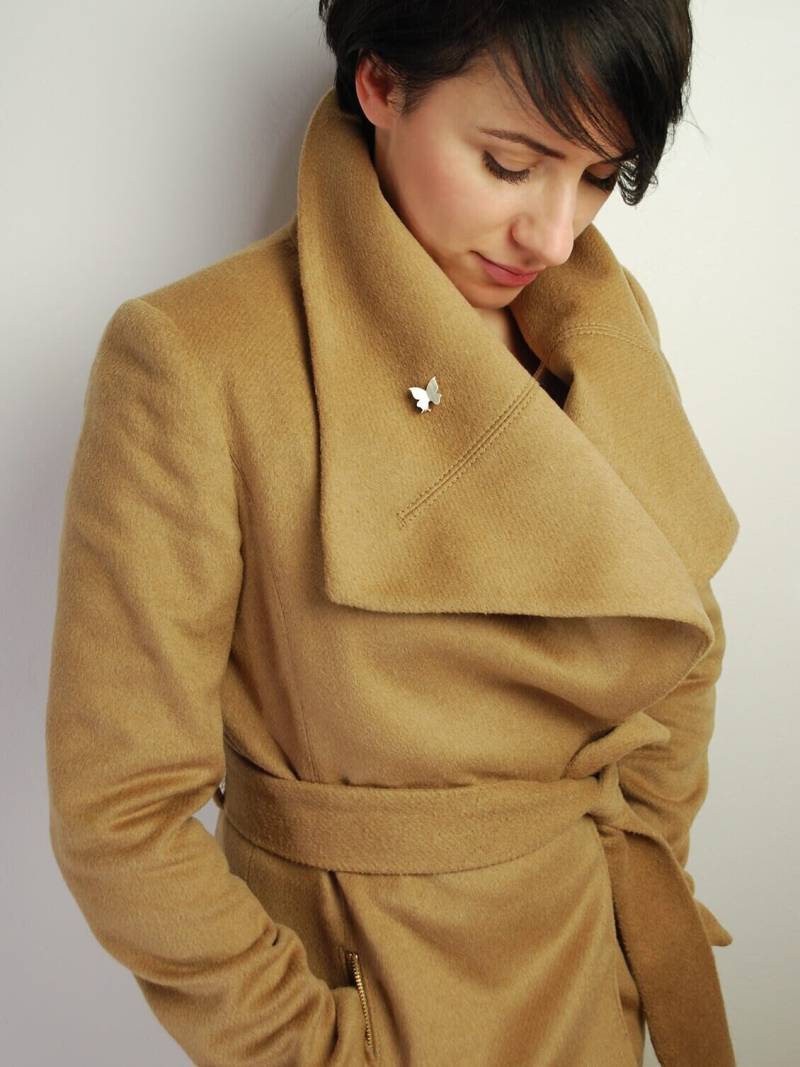 Brosche Schmetterling. Filigrane Schmetterlingsbrosche, Eleganter Schmuck Für Bluse, Tuch Oder Tasche, Handgefertigter Silber Gold von amberemotion