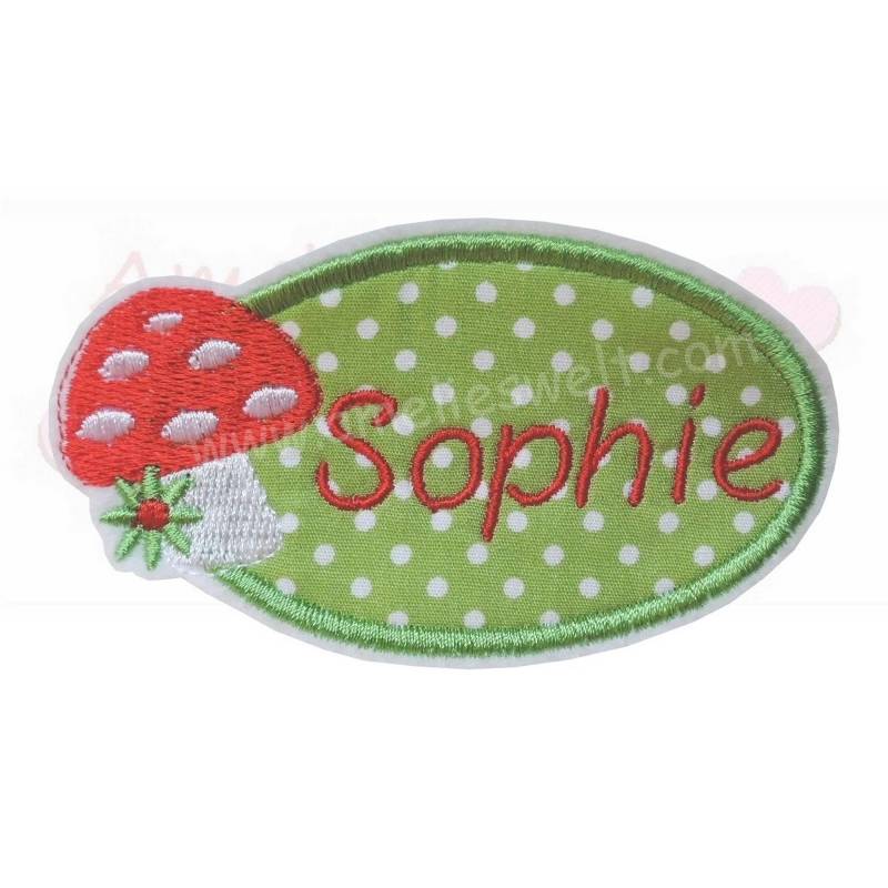 Applikation Button Mit Name Aufnäher Bügelbild Gestickt Handmade Patch Flicken Für Schultüte Schulkind Mädchen von ameliesweltstickt