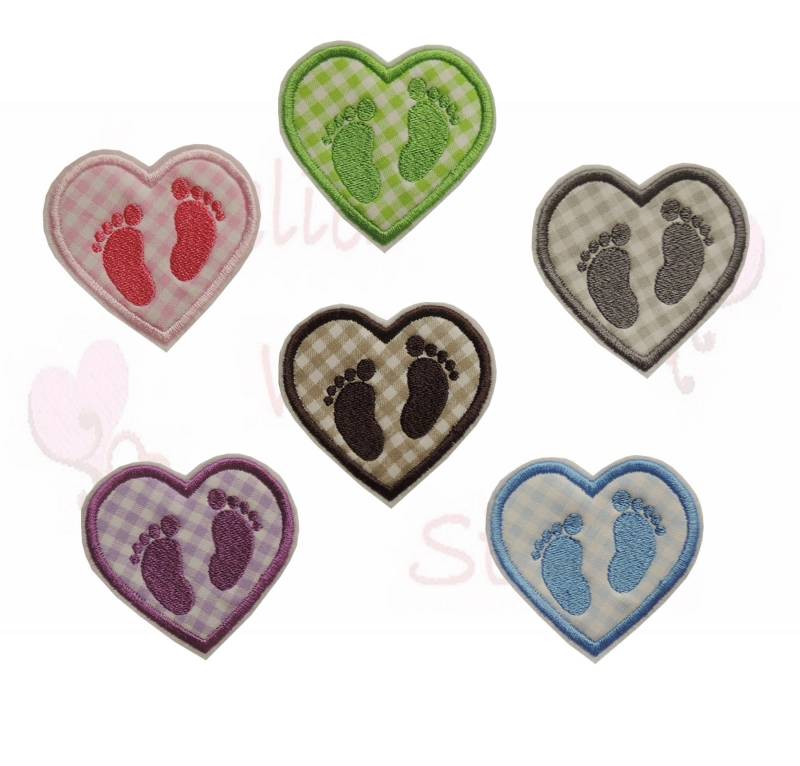Aufnäher Applikation Herz Mit Füße Bügelbild in 6 Farben Stoffapplikation Flicken Patch Kinder Baby Zur Taufe Geburt Als Geschenk von ameliesweltstickt