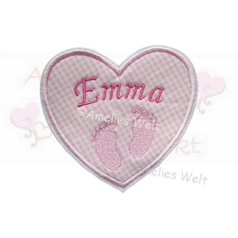 Herz Mit Name Füße Applikation in Rosa Babygeschenk Zur Geburt Nähen Aufnäher Personalisiert Patch Button Flicken Zum Aufbügeln Herz Mit Name Füße Applikation in Rosa Babygeschenk Zur Geburt Nähen Aufnäher Personalisiert Patch Button Flicken Zum Aufbügeln von ameliesweltstickt
