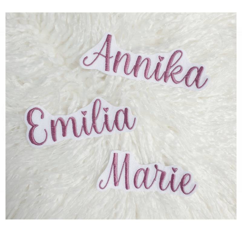 Name Applikation Aufnäher in Beere Mauve Patch Gestickt Handmade Perfekt Für Deine Schultüte Filz Schulkind Mädchen Name Applikation Aufnäher in Beere Mauve Patch Gestickt Handmade Perfekt Für Deine Schultüte Filz Schulkind Mädchen von ameliesweltstickt