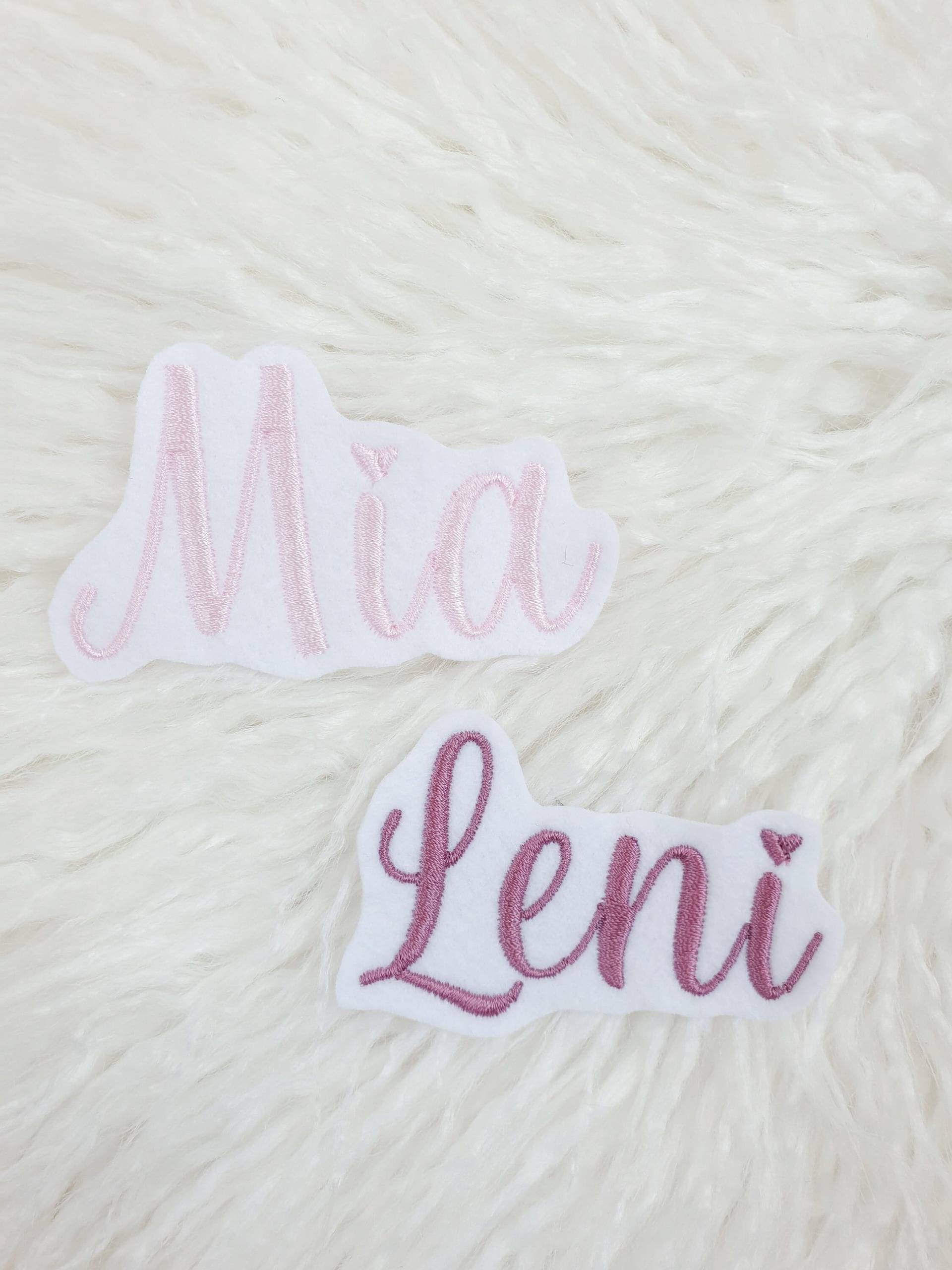 Name Applikation Aufnäher in Rosa Und Beere Mauve Patch Gestickt Handmade Perfekt Für Deine Schultüte Name Applikation Aufnäher in Rosa Und Beere Mauve Patch Gestickt Handmade Perfekt Für Deine Schultüte von ameliesweltstickt