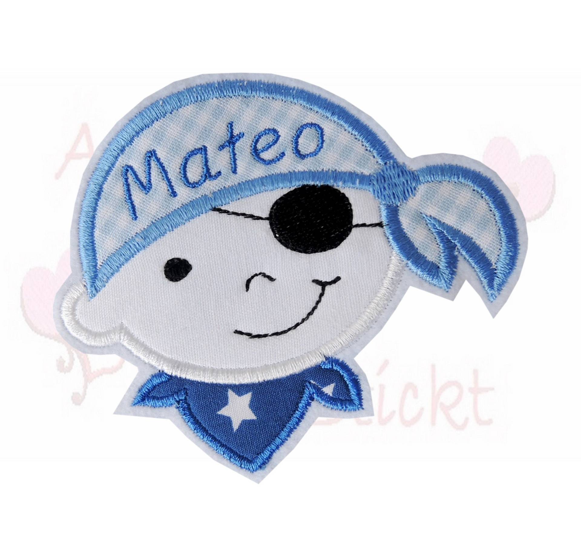 Pirat Mit Name in Zwei Größen Aufnäher Schultüte Nähen Einschulung Pirates Patch Skull Stoffapplikation Gestickt Applikation Personalisiert Pirat Mit Name in Zwei Größen Aufnäher Schultüte Nähen Einschulung Pirates Patch Skull Stoffapplikation Gestickt Applikation Personalisiert von ameliesweltstickt