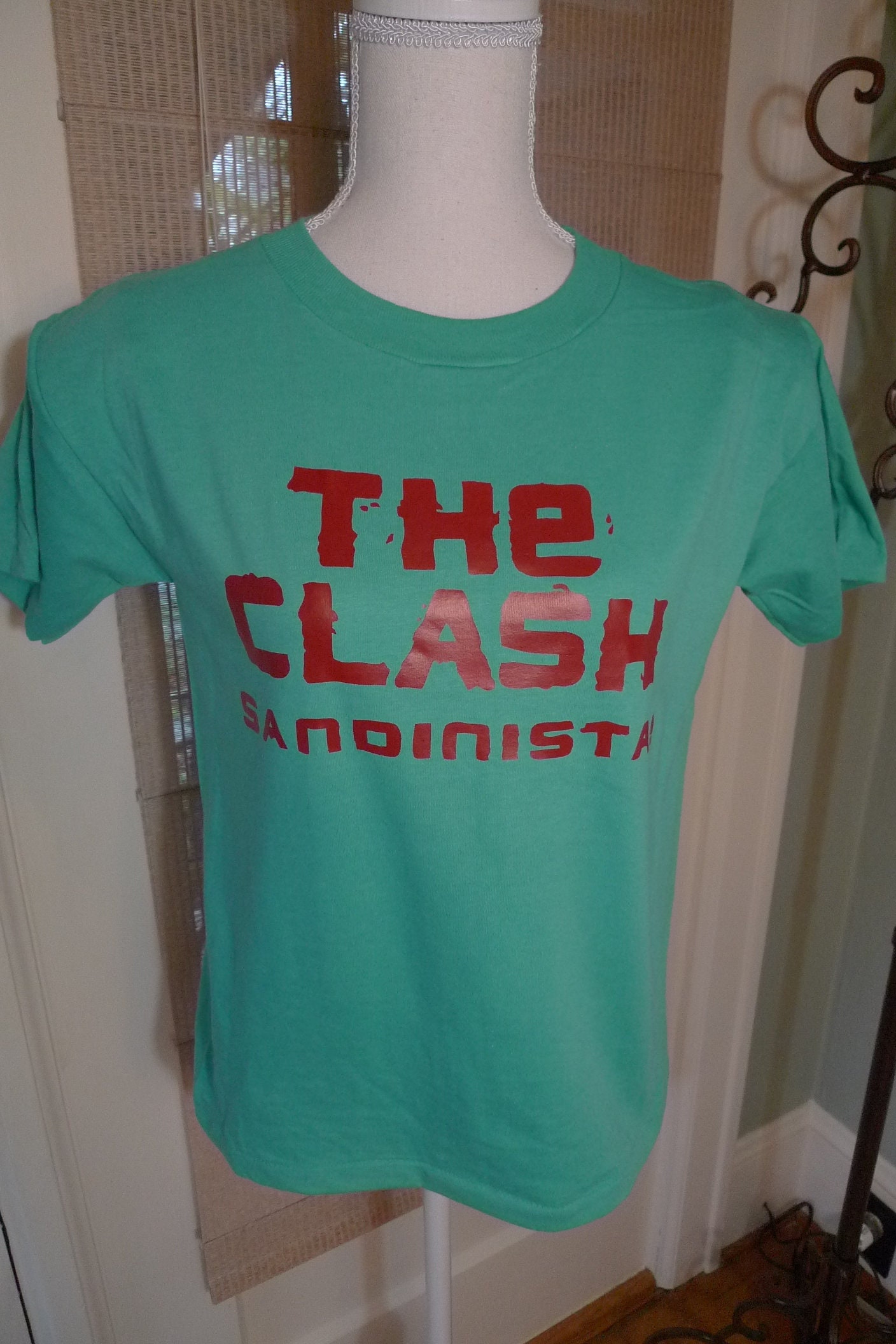 1980Er Jahre The Clash Sandinista Single Stitch Shirt | C Lizenziert Von Roach "80 Damen M | 38 von americanvintageprtld