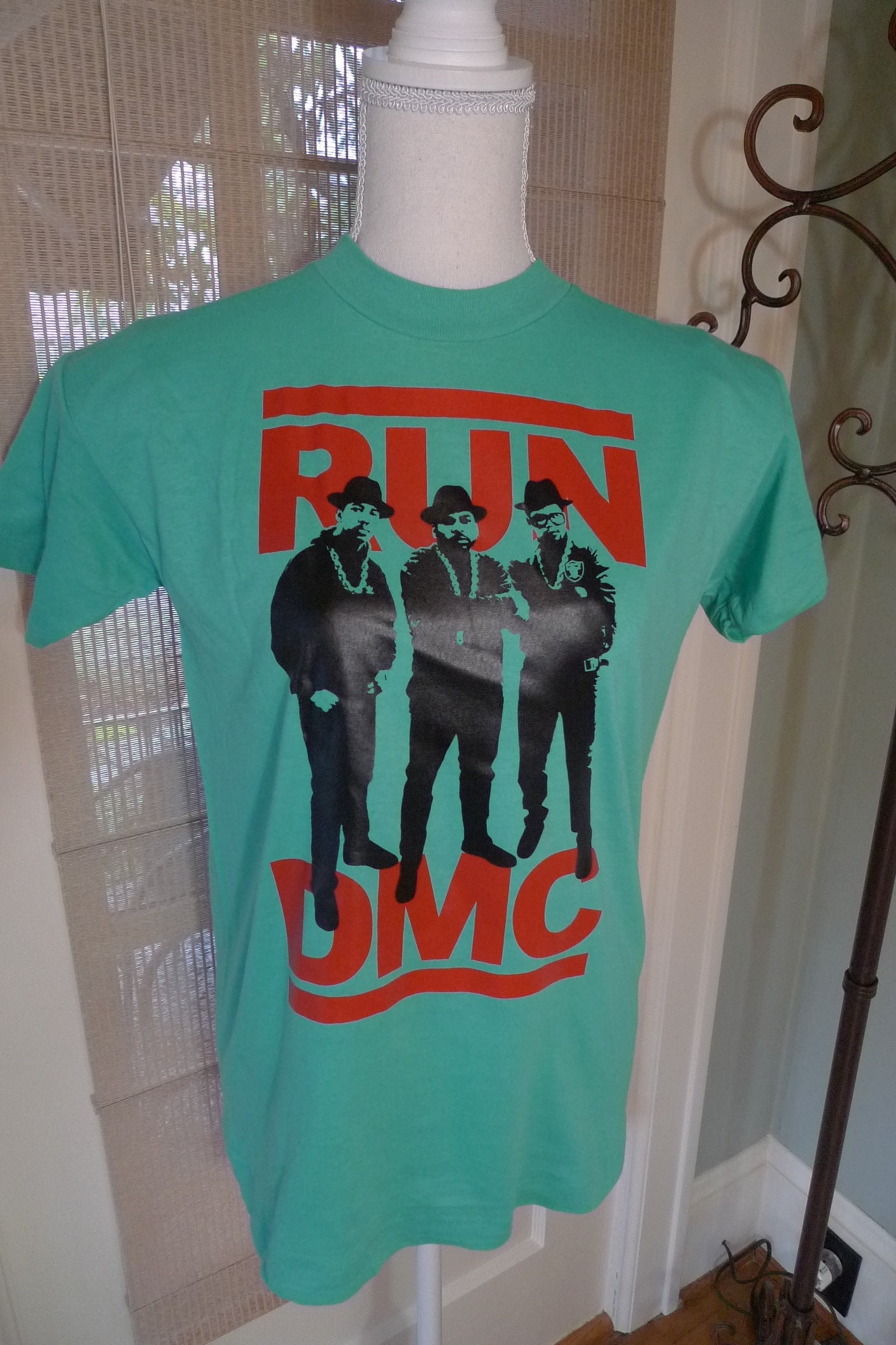 1980S Run Dmc Single Stitch Shirt | C Lizensiert Von Roach "84 Damen M | 38 von americanvintageprtld