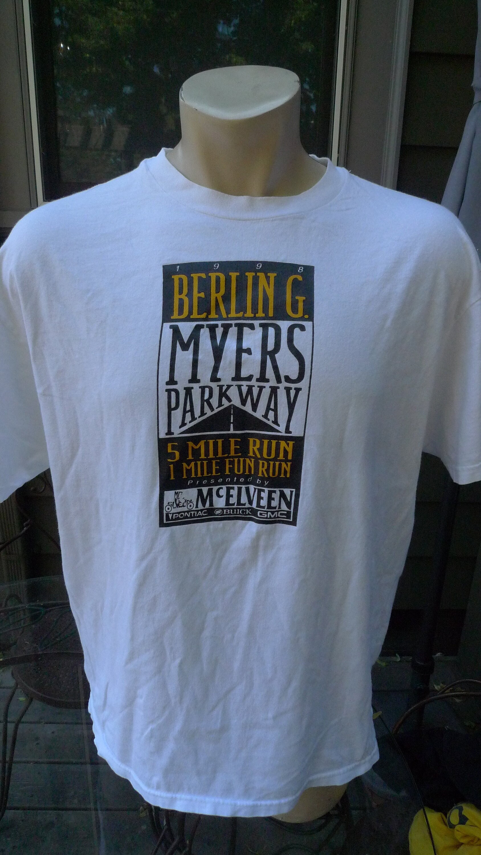 1998 Berlin G Myers Parkway | South Carolina Race Shirt Herren Xl | 48 von americanvintageprtld