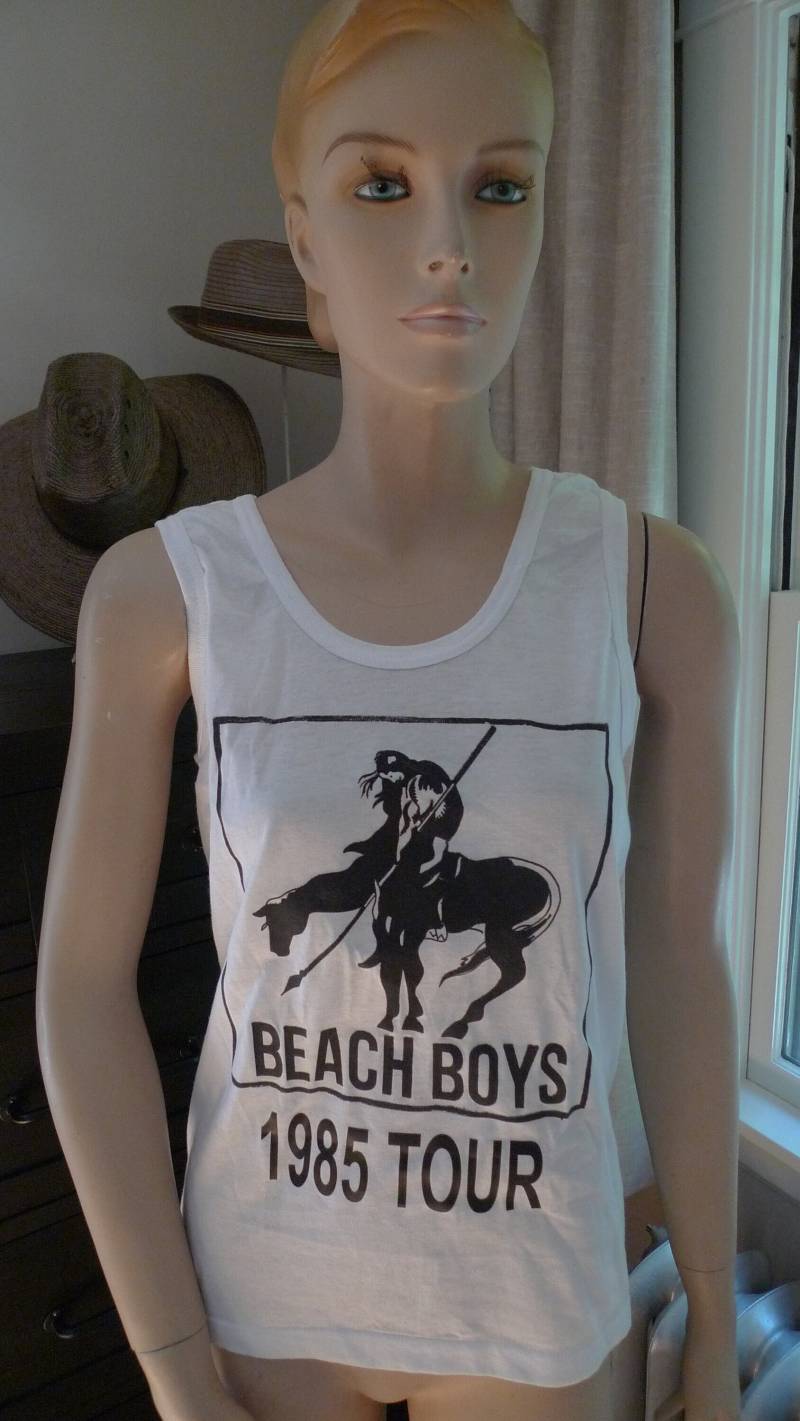 Größe Damen Medium | 36 1985 Beach Boys Shirt | Doppelseitig | Einstich | Screen Stars | C Lizenziert Von Roach 1983 von americanvintageprtld