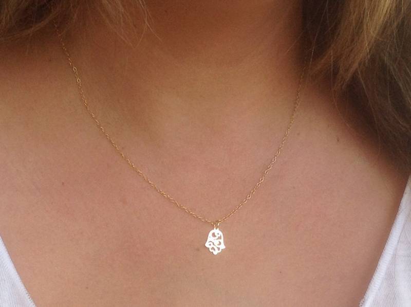 Hamsa Halskette Zarte Charme Anhänger Schmuck Hand D44, Geschenk von amitvtamar