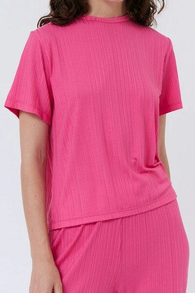 amt.studio "Eve" T-Shirt gerippt aus fließenden Lyocell von amt.studio