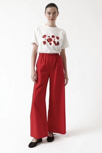 amt.studio Rote Hose "Ritmic" von amt.studio