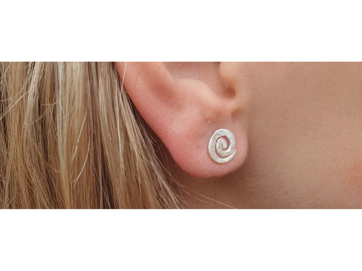 Damen Ohrstecker Spirale Gebürstet, 925 Silver Stud Earrings Ohrring 23043 Damen Ohrstecker Spirale Gebürstet, 925 Silver Stud Earrings Ohrring 23043 von amulettshop