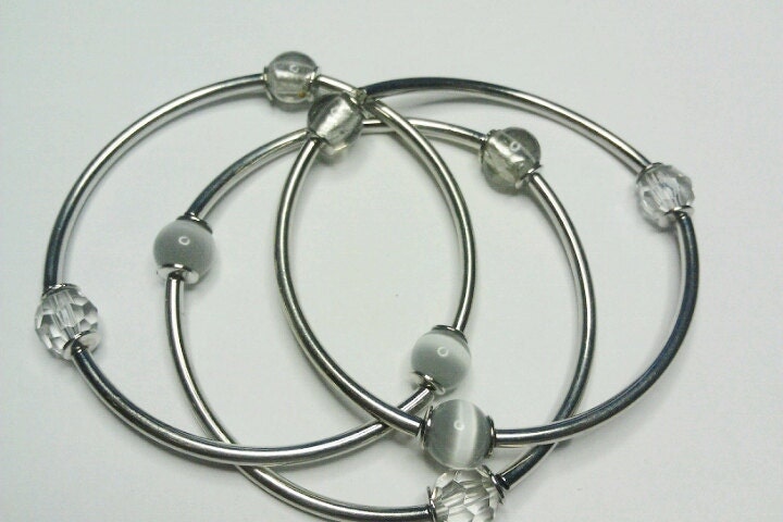 Drei-3Er-Silber Und Perlen Armbänder von amyrigs