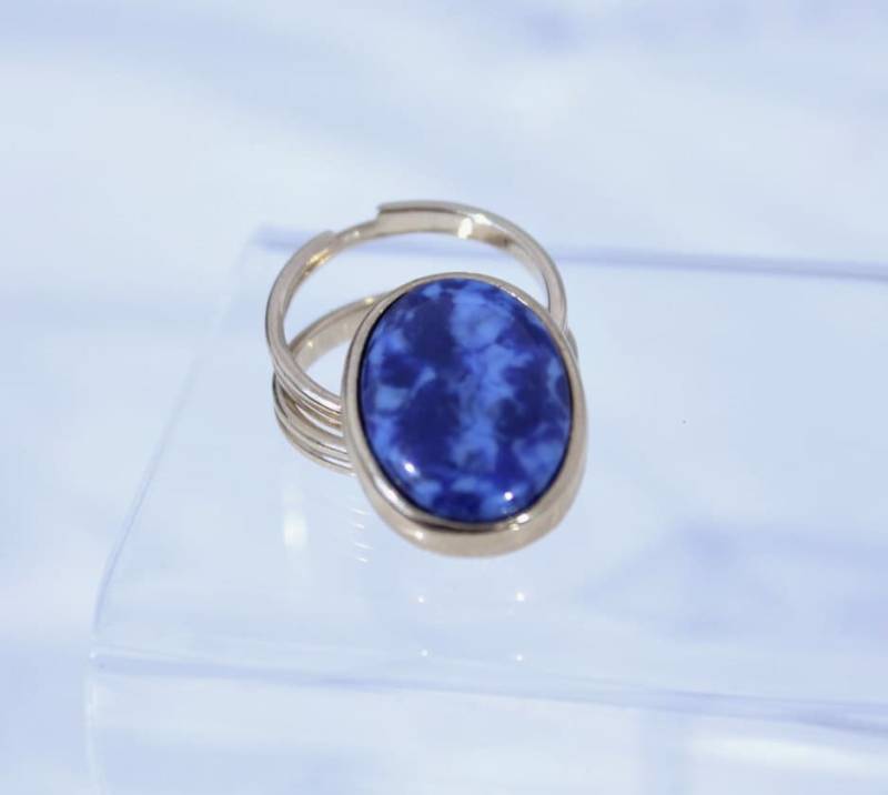 Schöne Goldene Mit Kunststoff Blauen Stein Aussehen Schal Clip/Halter von amyrigs