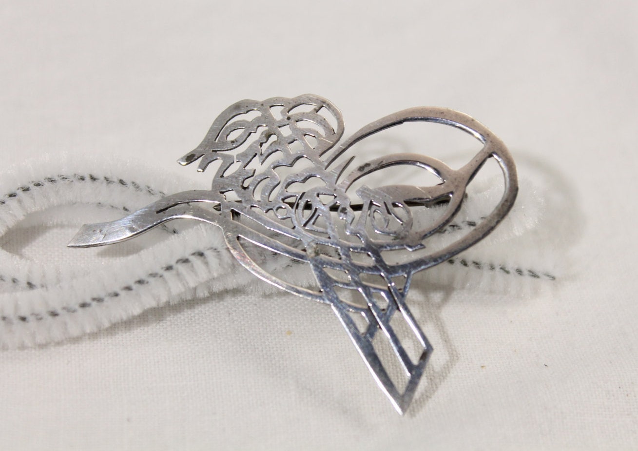 Vintage-Einzigartige Dünne Silber Offene Design Pin/Brosche von amyrigs