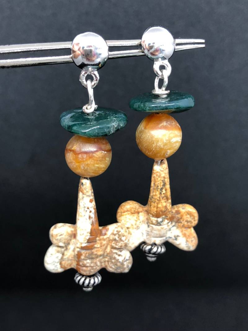 Geformte Libelle Jaspis Stein Ohrringe - Braun Orange Geformte Libelle Jaspis Stein Ohrringe - Braun Orange von anakit
