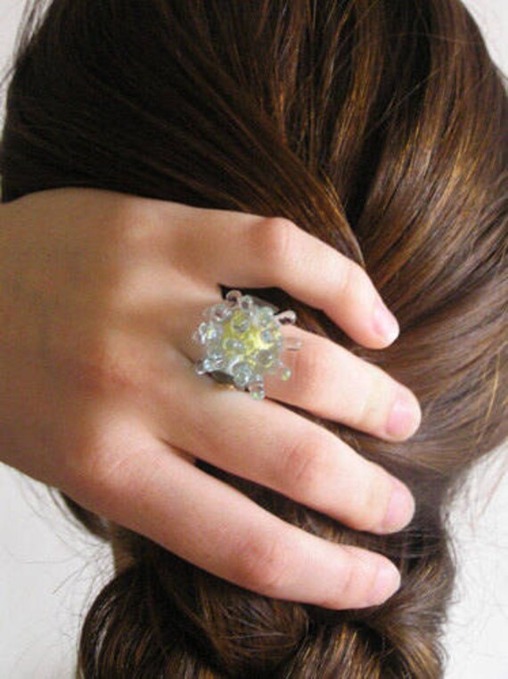 Handgemachter Türkis Glas Cocktail Ring 22K Blattgold Statement Schmuck von anatglass