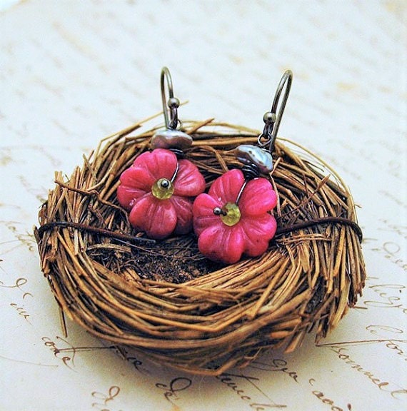 Rosa Rhodonit Kirschblüten Ohrringe Mit Perlen, Peridot Und Sterling Ohrhängern Rosa Rhodonit Kirschblüten Ohrringe Mit Perlen, Peridot Und Sterling Ohrhängern von andreasavar