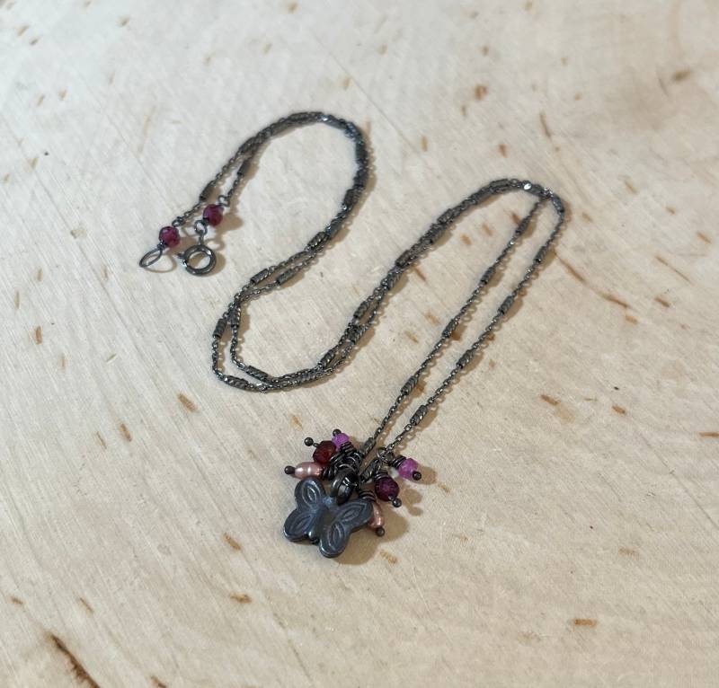 sterling Silber Schmetterling Charm Kette Mit Edelsteinen von andreasavar
