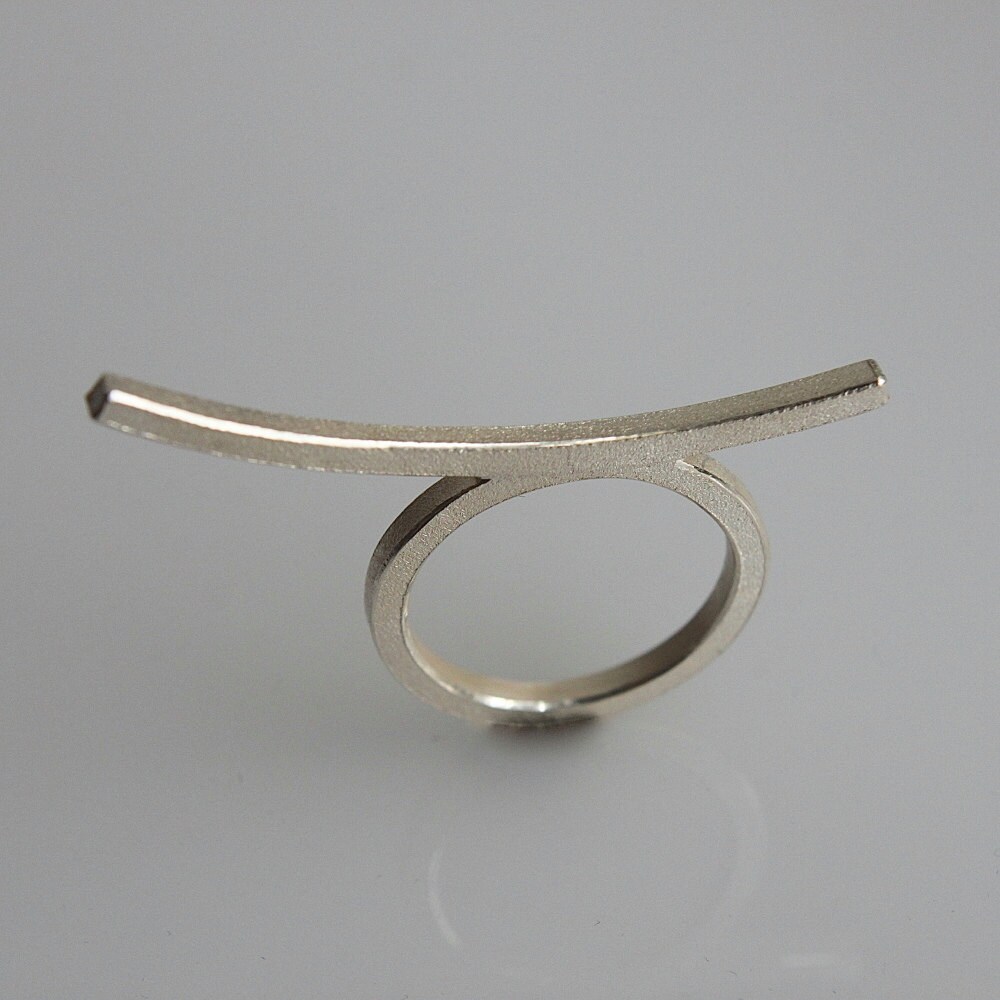 Moderner Stapelring Ot in Silber Moderner Stapelring Ot in Silber von andreasschiffler